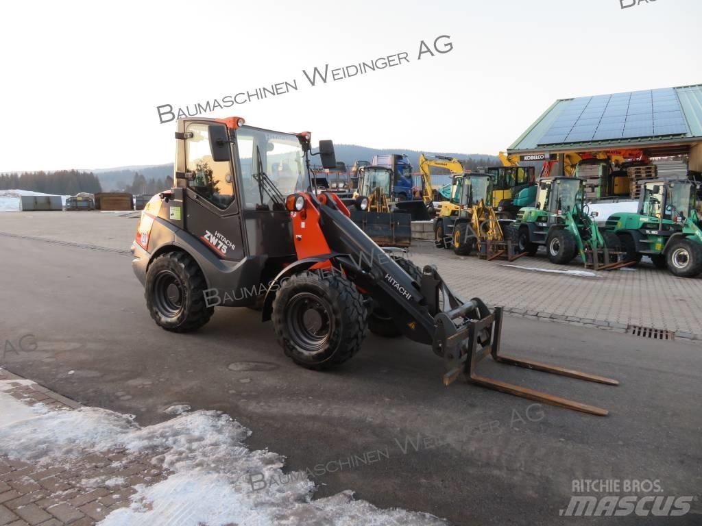 Hitachi ZW 75 Carregadeiras de rodas