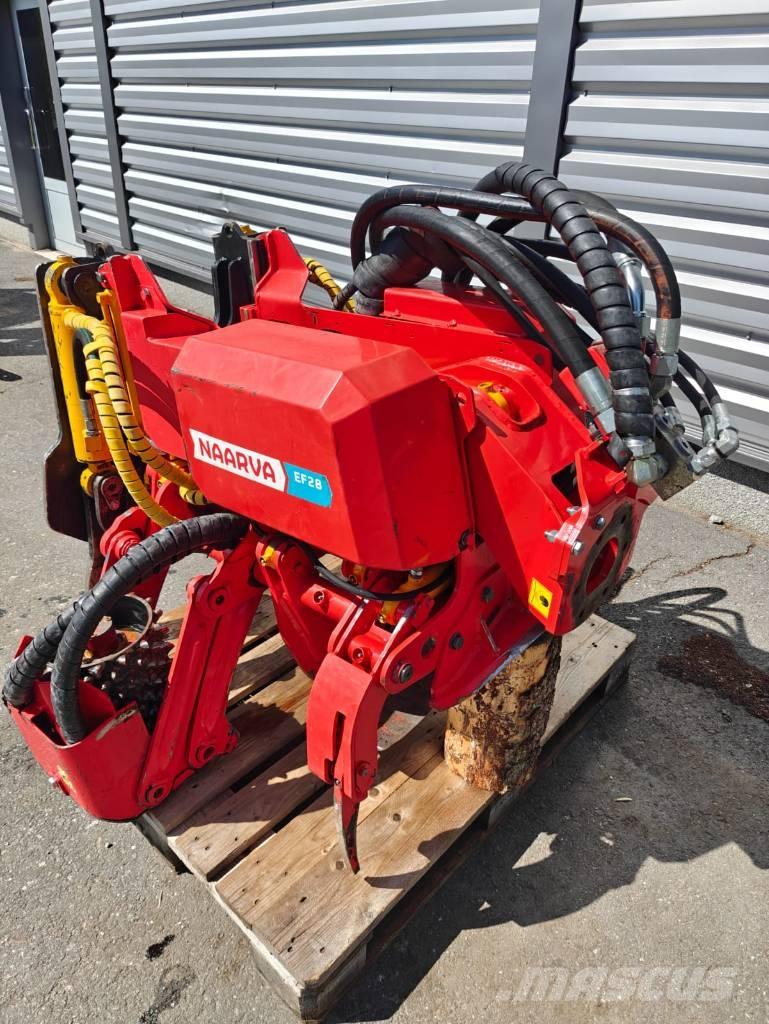 Naarva EF 28 Cabeças de ceifeiras