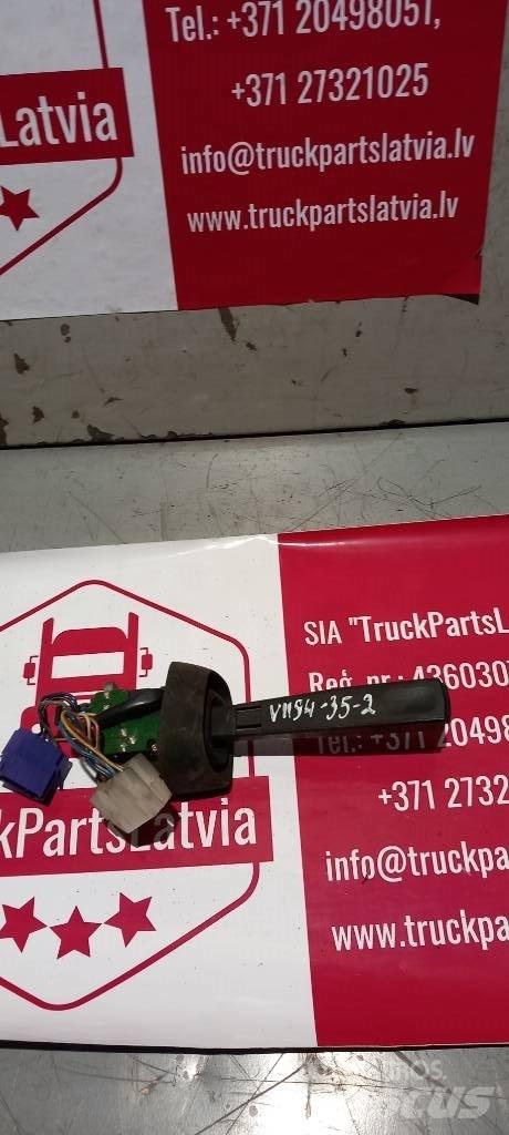 Volvo FH 12.  3172171 Cabines e interior