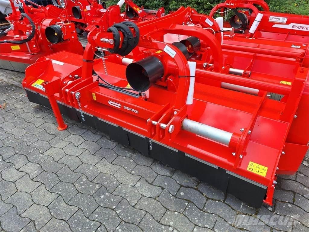 Maschio BUFALO 280 Gadanheiras e cortadores de folhas para pastos