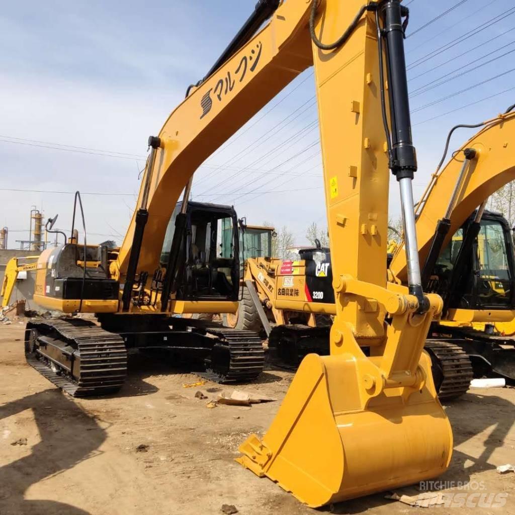 CAT 320D Escavadeiras de esteiras