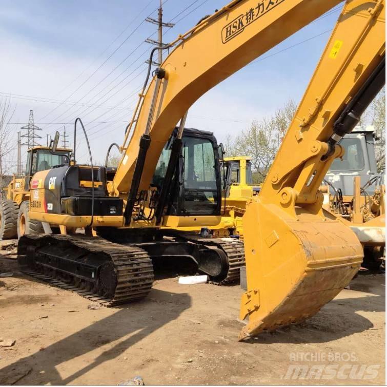 CAT 320D Escavadeiras de esteiras