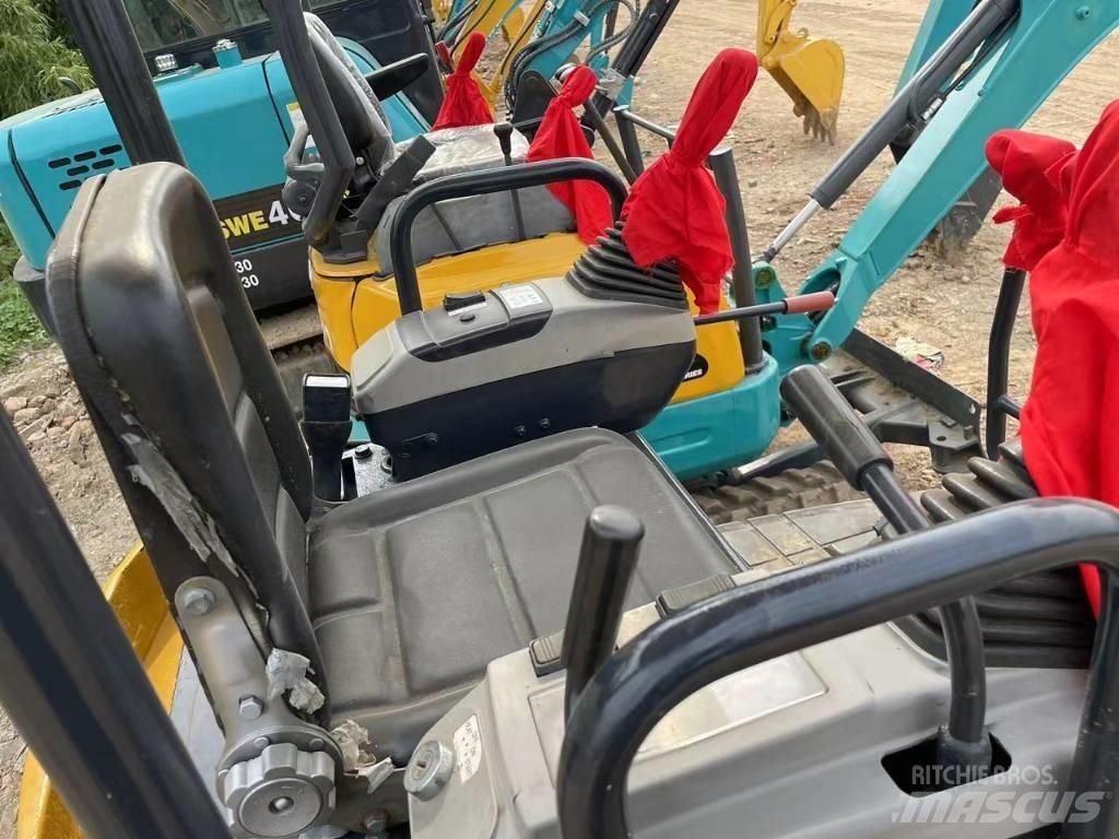 Komatsu PC18 Escavadeiras de esteiras