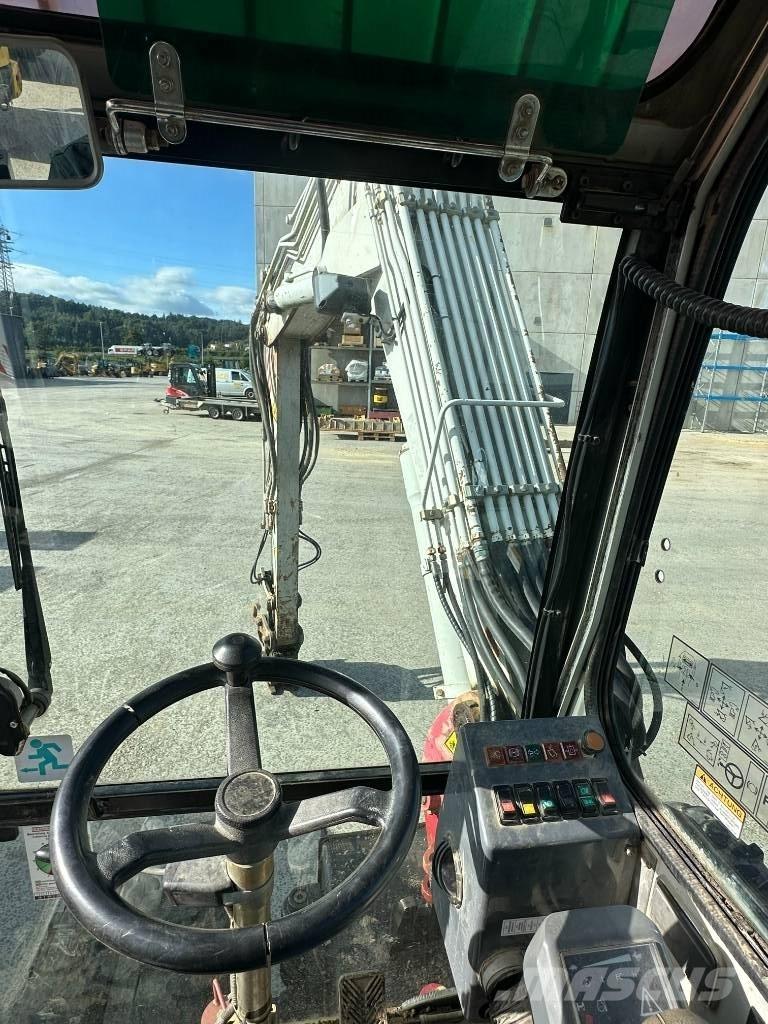 Takeuchi TB 175 W Escavadoras de rodas