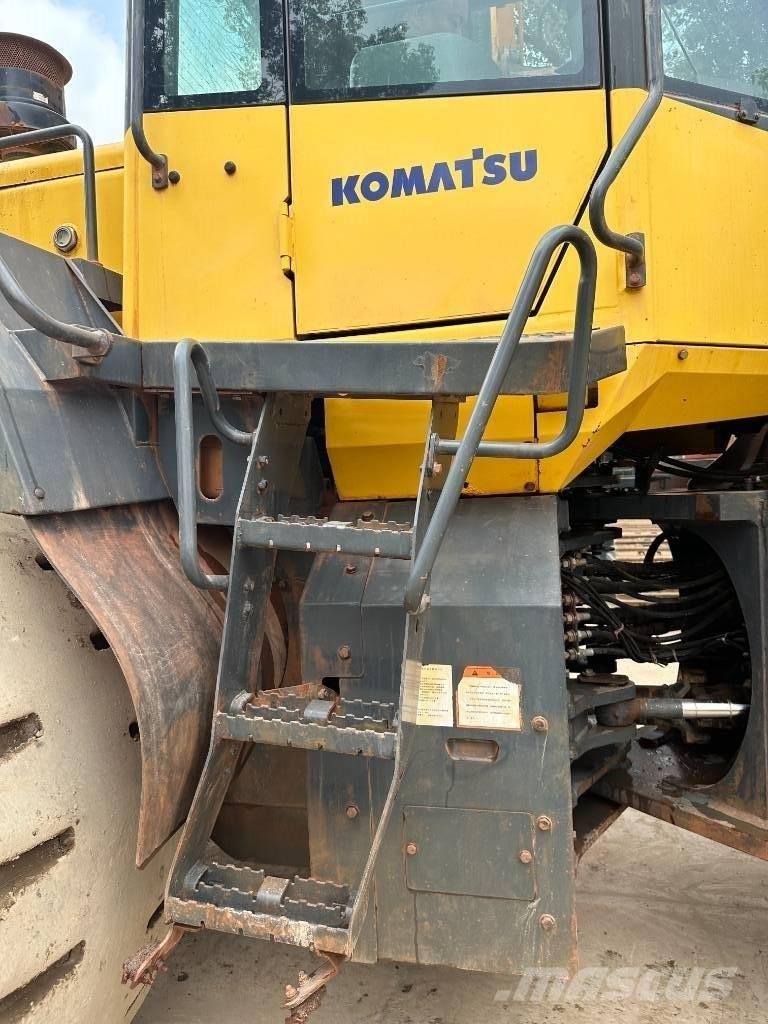 Komatsu WA 470-6 Carregadeiras de rodas