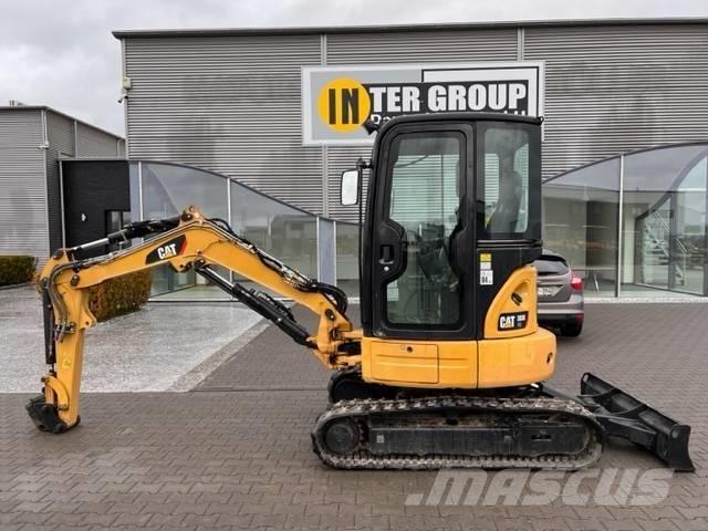 CAT 303 E CR Miniescavadeiras