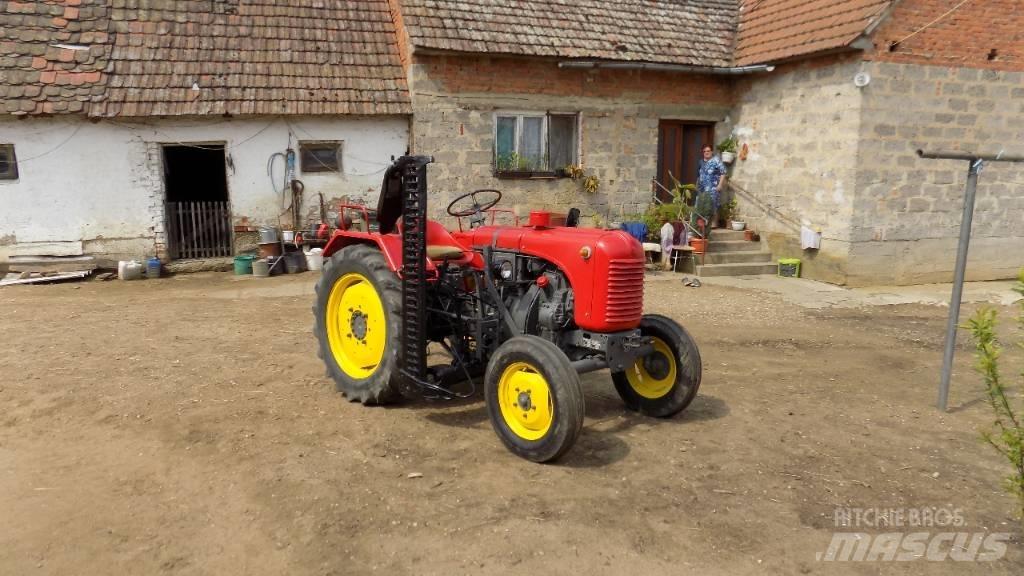Steyr T 84 Tratores Agrícolas usados