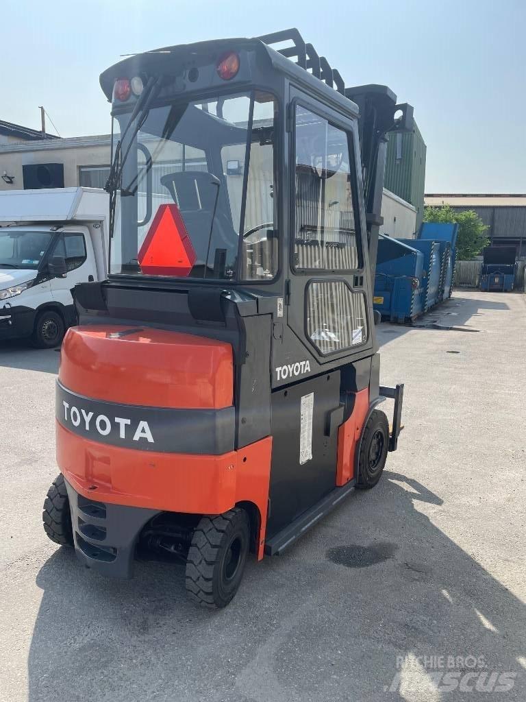 Toyota 7FBMF30 Empilhadores eléctricos