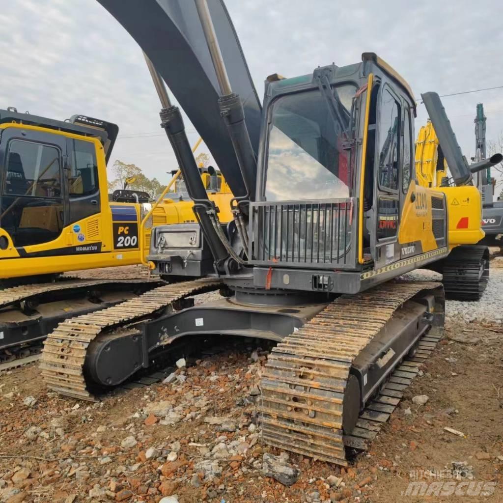 Volvo EC 240 Escavadeiras de esteiras