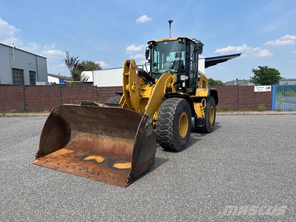 CAT 930M Carregadeiras de rodas