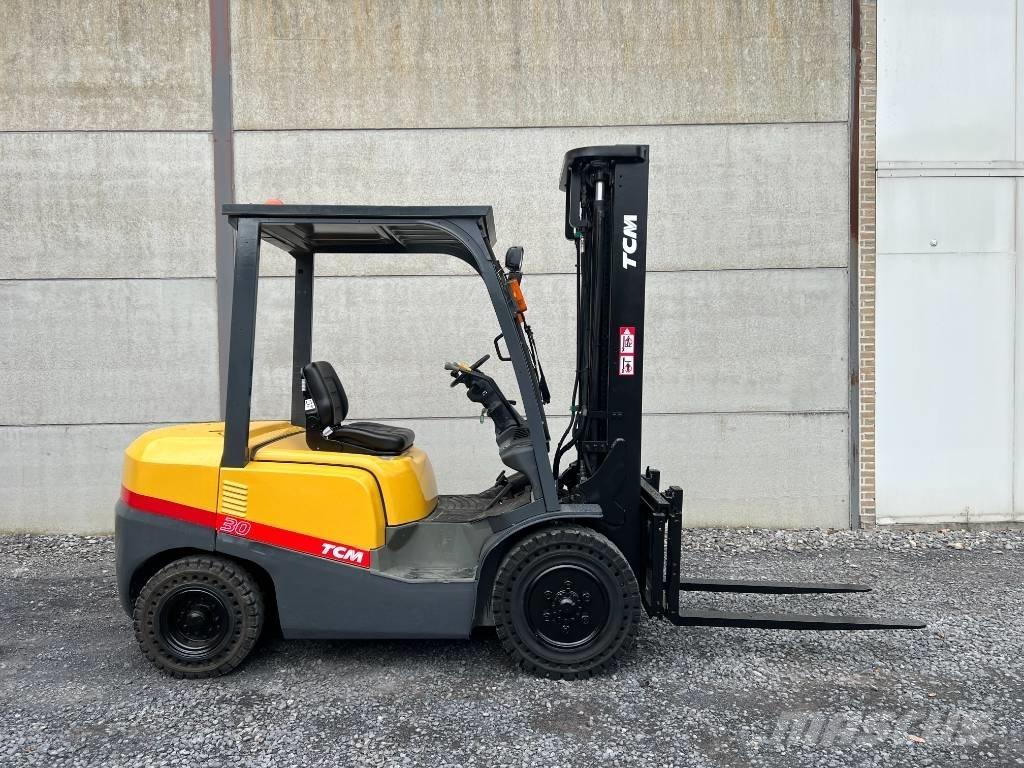 TCM FD30T3 Empilhadores Diesel