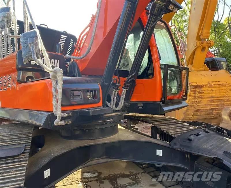 Doosan DX300LC-9C Escavadeiras de esteiras