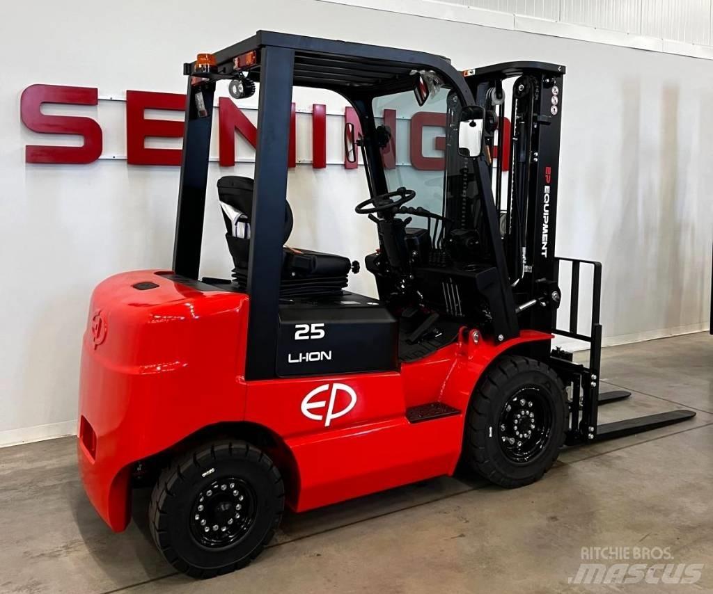 EP EQUIPMENT EFL252 Empilhadores eléctricos