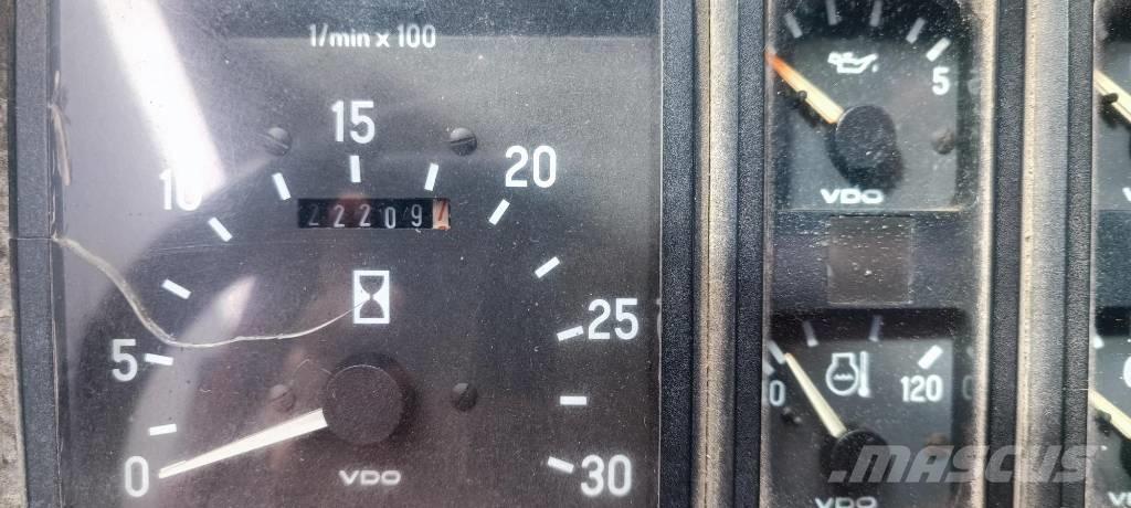 PPM ATT 400 Gruas Fora-de-estrada