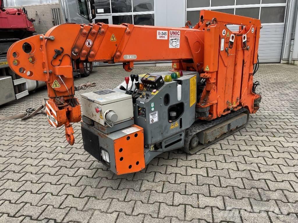 Unic B-345 Gruas de rastos