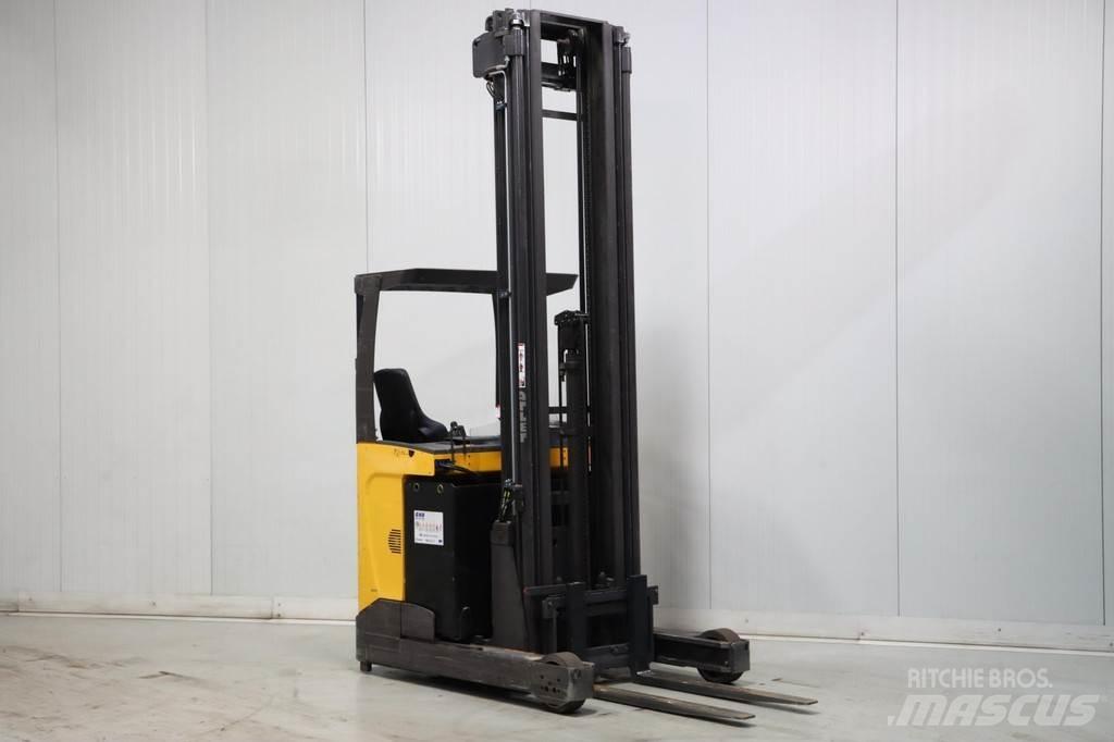 Atlet UMS200D Empilhadores Elevadores