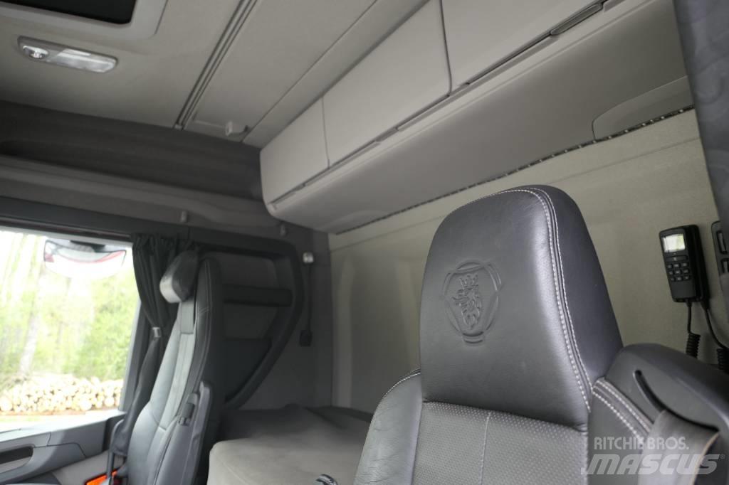 Scania R500 B6x2*4NB Camiões Ampliroll
