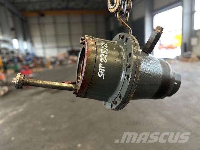 Liebherr SAT 222/220 Transmissăo