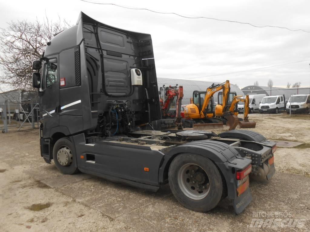 Renault T520 Cavalos Mecânicos