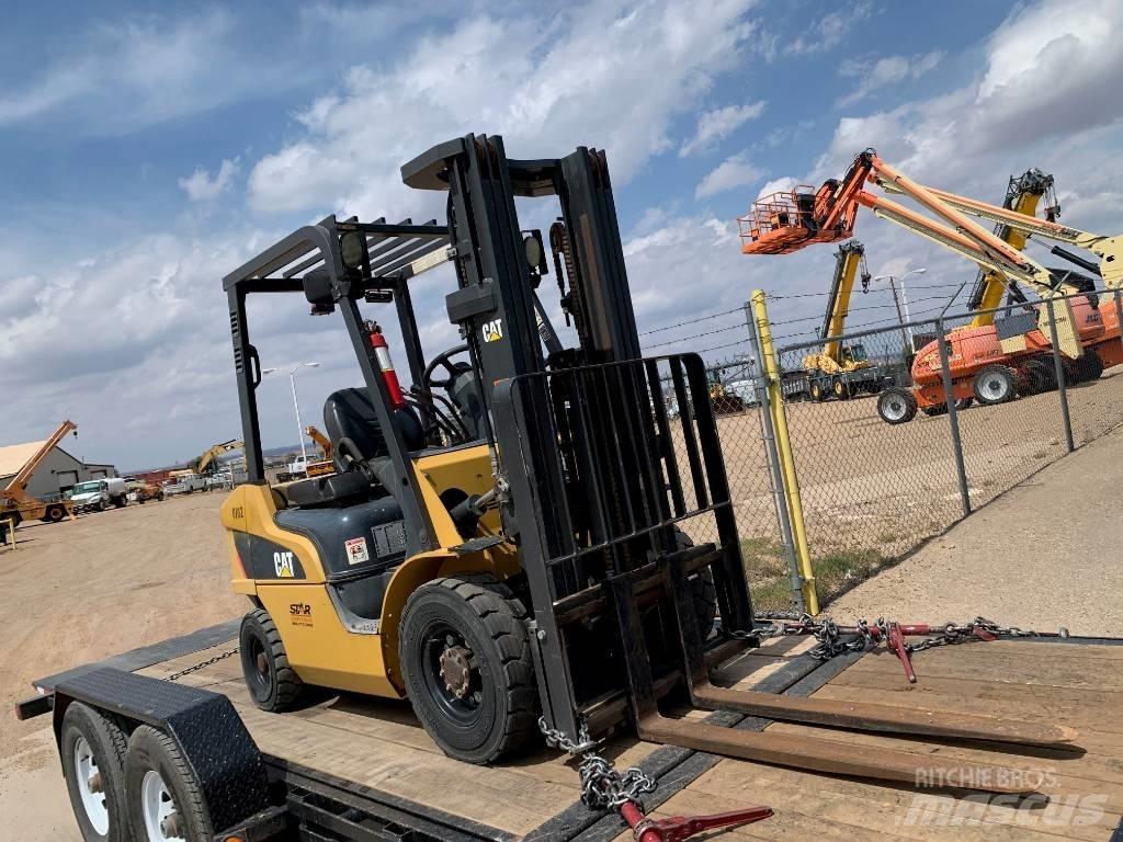 CAT DP 25 N Empilhadores - Outros