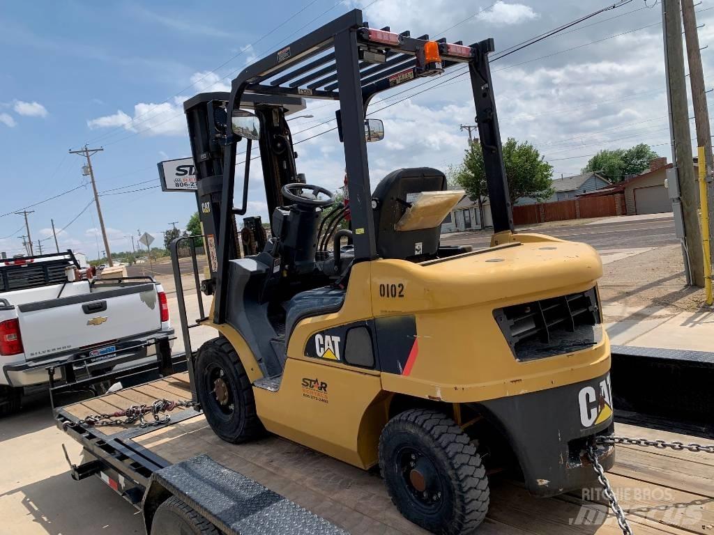 CAT DP 25 N Empilhadores - Outros