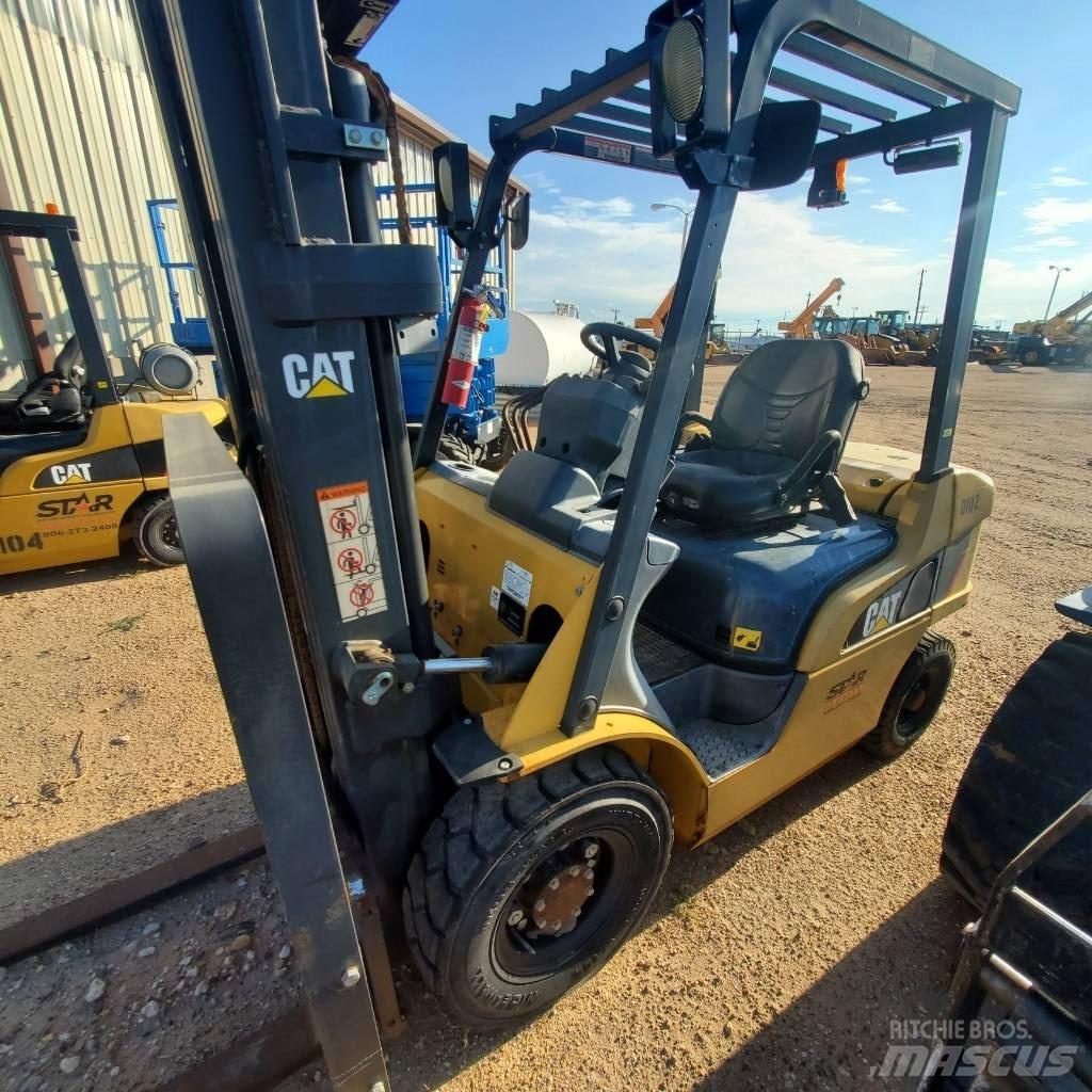 CAT DP 25 N Empilhadores - Outros
