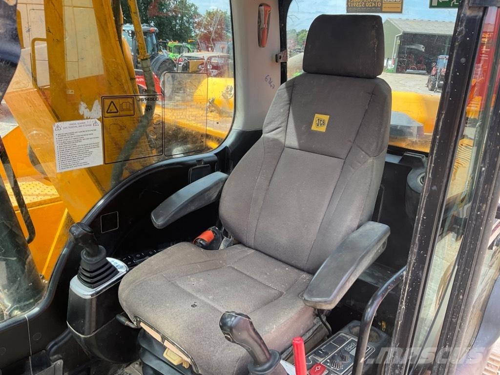 JCB JS145 Escavadeiras de esteiras