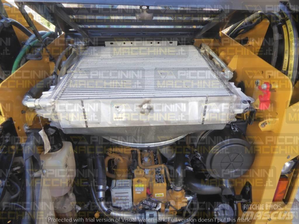 CAT 262D Minicarregadeiras