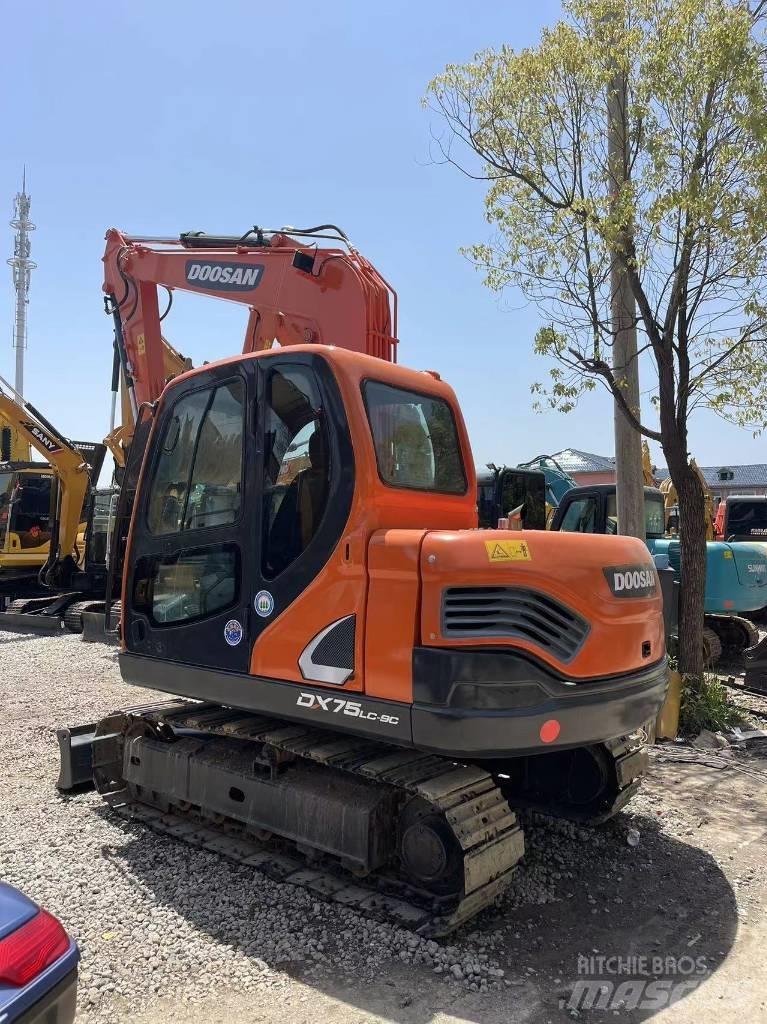 Doosan DX75 Miniescavadeiras