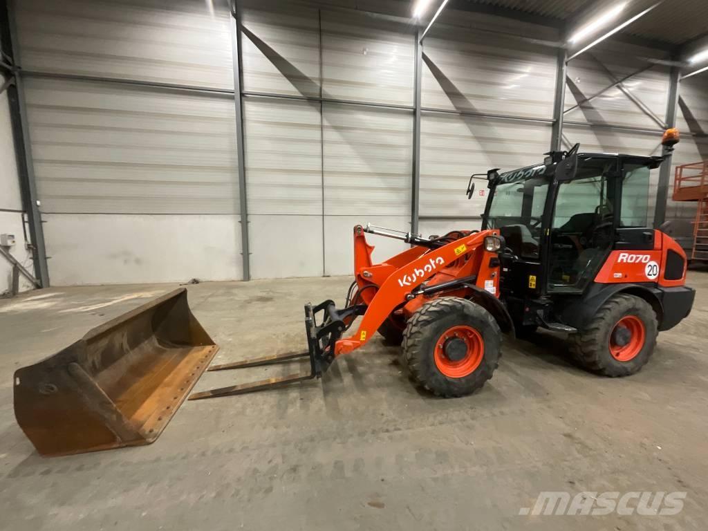 Kubota R 070 Carregadeiras de rodas