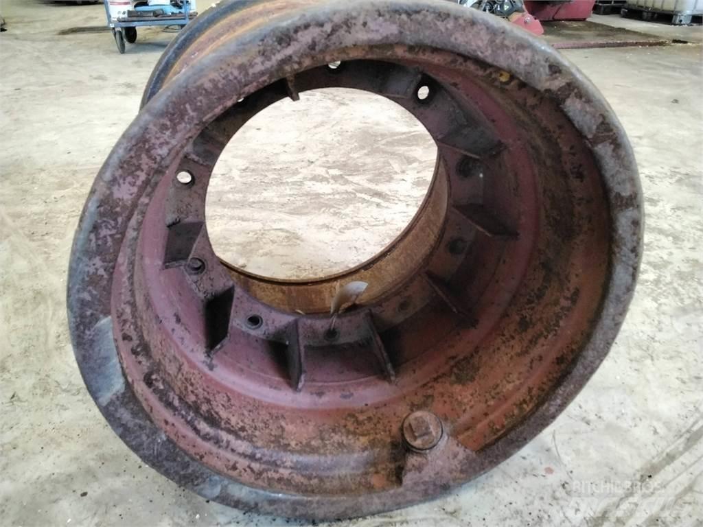 Kockum 84-35 24x26 Pneus