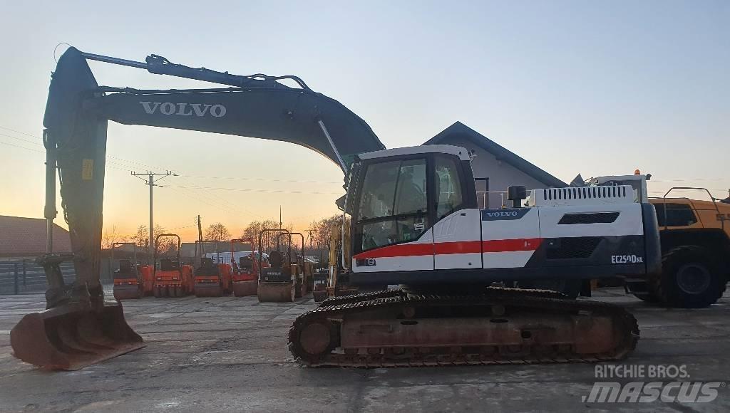 Volvo EC 250 D N L Escavadeiras de esteiras