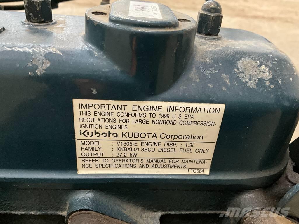 Kubota V 1305 Motores