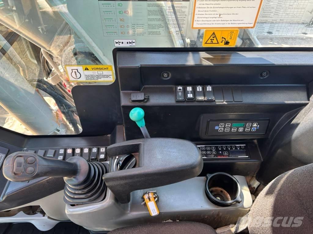 Takeuchi TB 2150 R Escavadeiras de esteiras