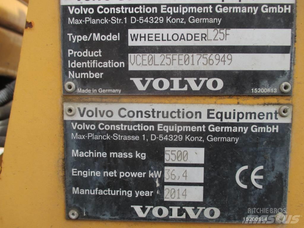 Volvo L 25 F Carregadeiras de rodas