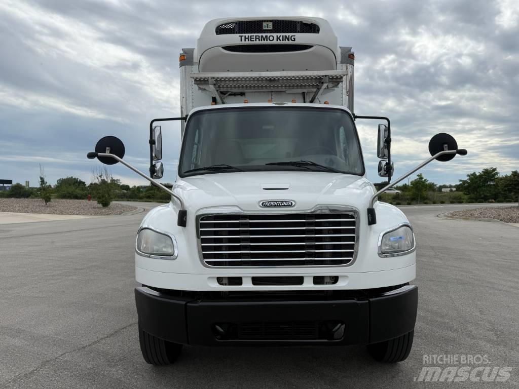 Freightliner M 106 Caminhões caixa temperatura controlada