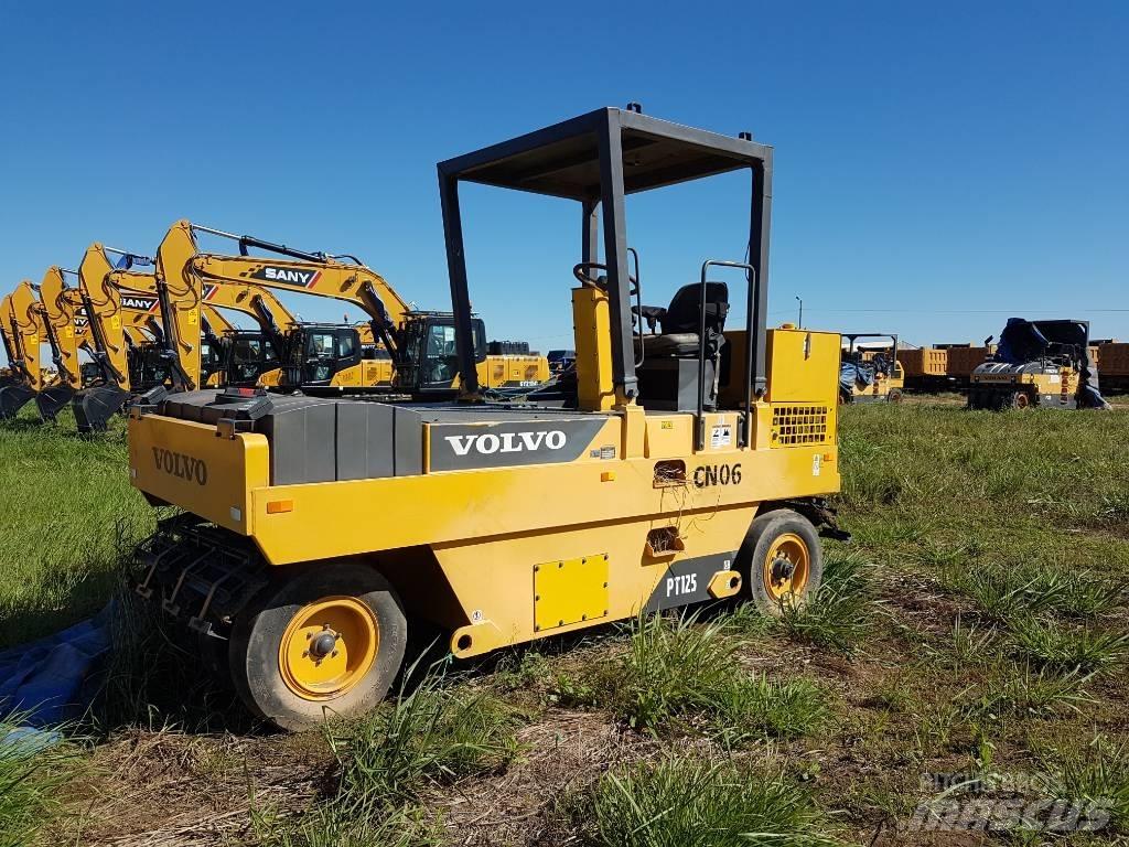 Volvo PT125 Cilindros Compactadores de pneus