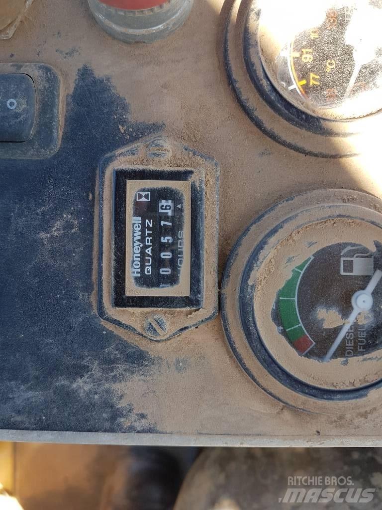 Volvo PT125 Cilindros Compactadores de pneus