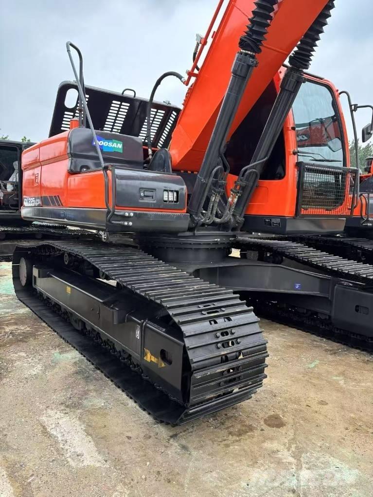 Doosan 225 LCA Escavadeiras de esteiras
