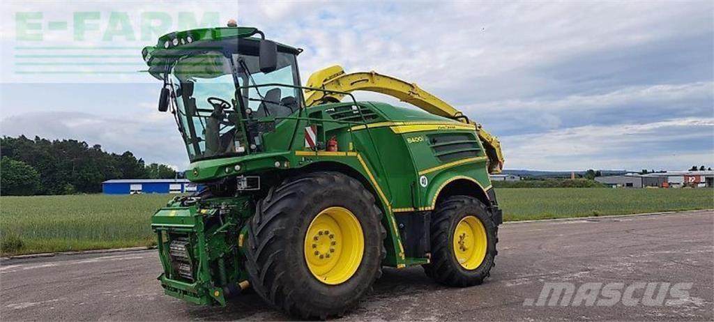 John Deere 8400 Forrageiras auto-propulsionadas