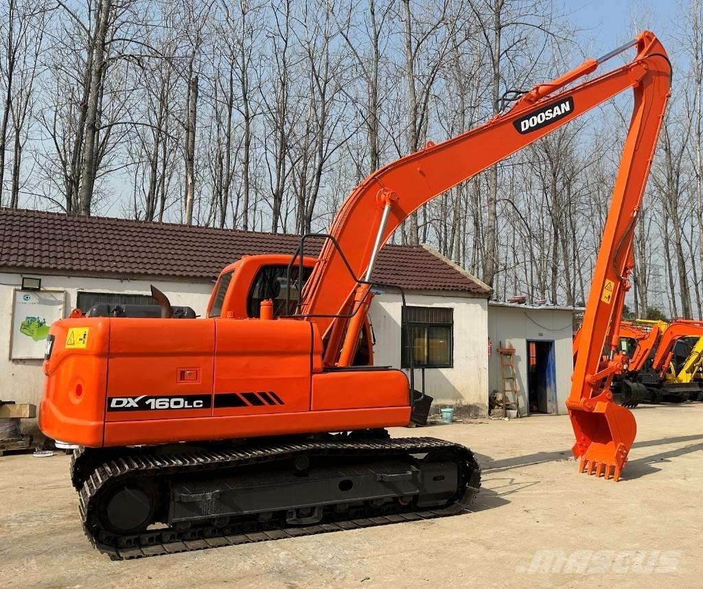 Doosan DX160LC Escavadeiras de esteiras
