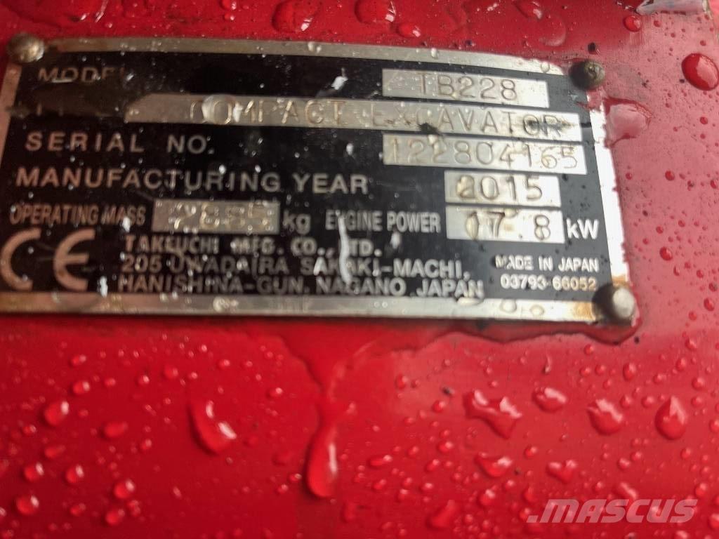 Takeuchi TB 228 Miniescavadeiras