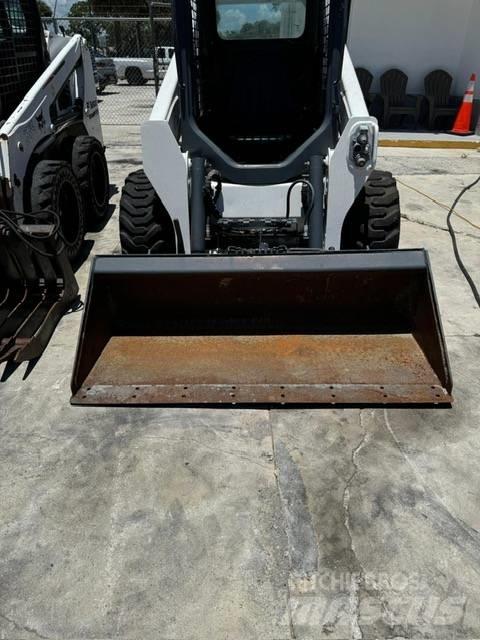 Bobcat S570 Minicarregadeiras