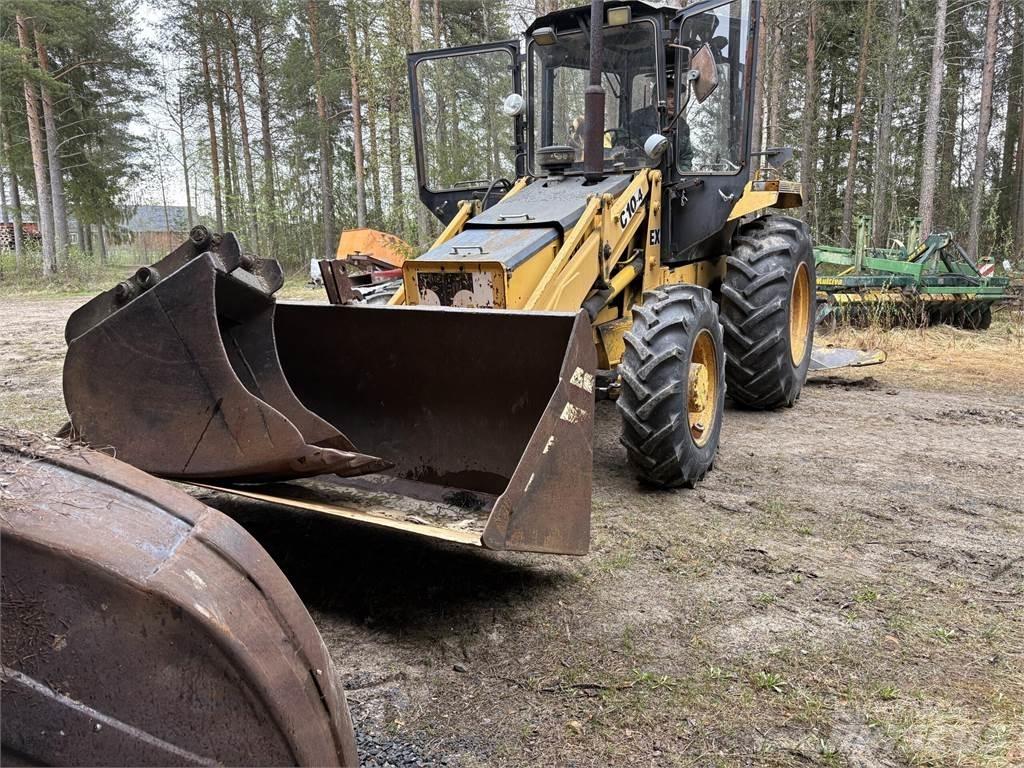 Lännen C10 EX 4*4 Retroescavadeiras