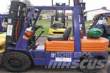 Toyota 02-5FGL30 Empilhadores a gás