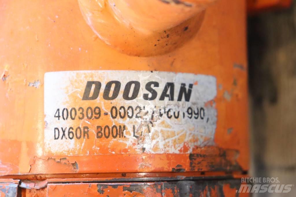 Doosan DX 60 R Miniescavadeiras