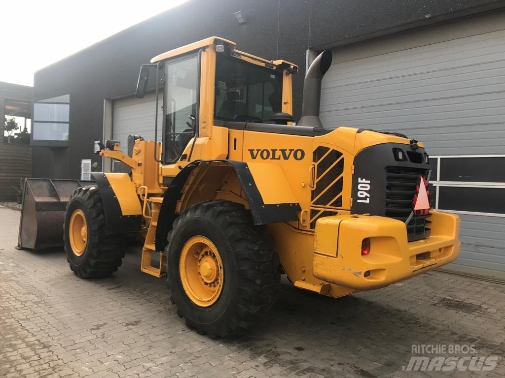 Volvo L90F Carregadeiras de rodas