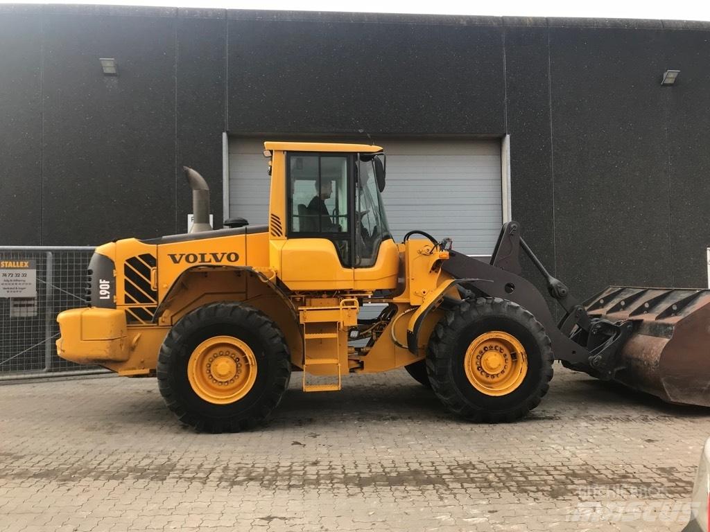 Volvo L90F Carregadeiras de rodas