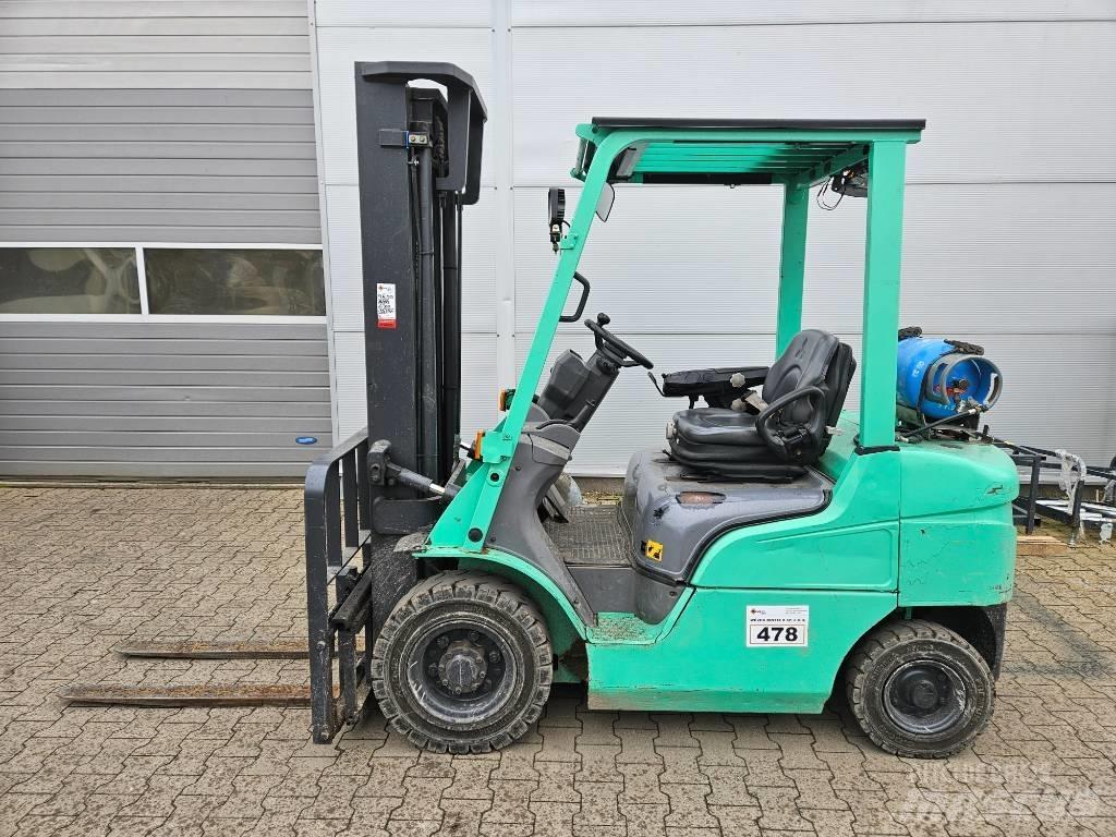 Mitsubishi FG 25 Empilhadores a gás