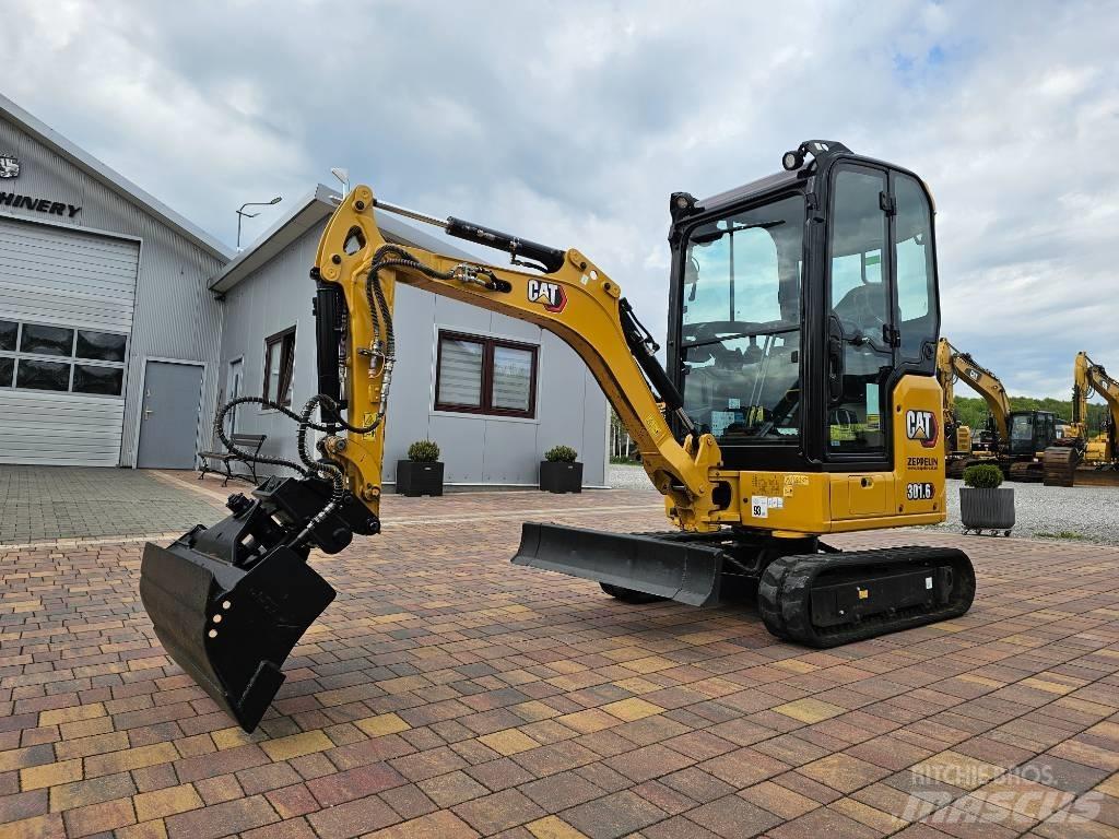 CAT 301.6 Miniescavadeiras